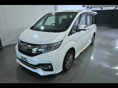 Honda STEPWGN SPADA