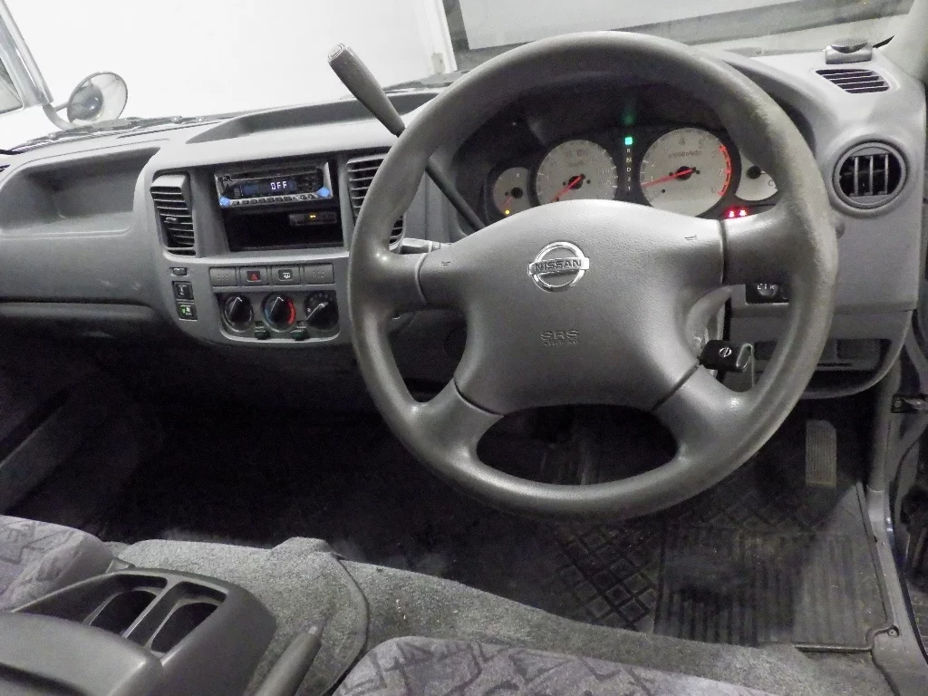 Nissan Caravan  с аукциона в Японии