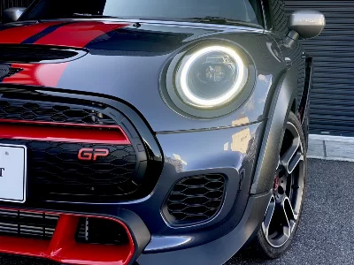 MINI  MINI 