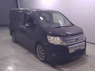 Honda STEPWGN SPADA