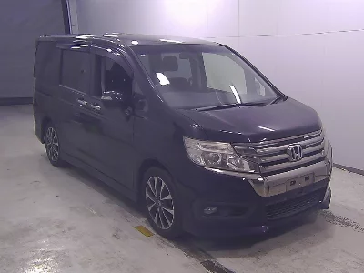 Honda STEPWGN SPADA