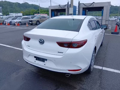 MAZDA MAZDA3