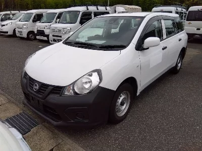 NISSAN AD