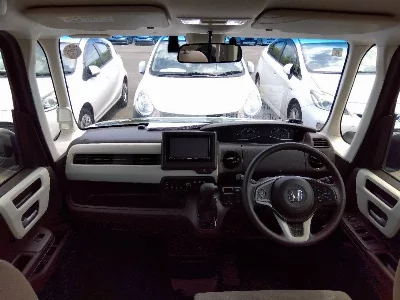 HONDA N BOX