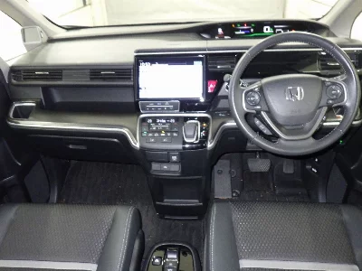Honda STEPWGN SPADA