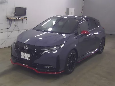 Nissan Aura
