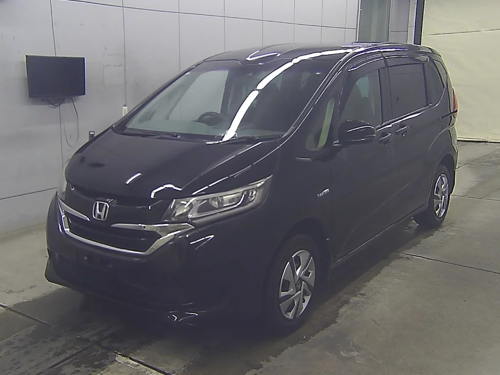 Honda Freed  с аукциона в Японии
