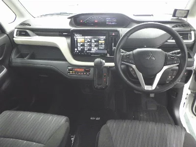 MITSUBISHI DELICA D:2