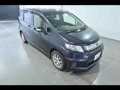 Honda Freed Spike