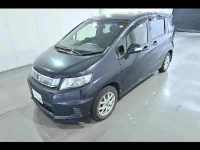 Honda Freed Spike
