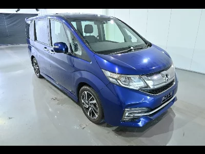 Honda STEPWGN SPADA