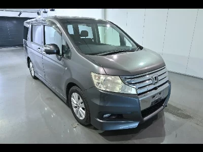 Honda STEPWGN SPADA
