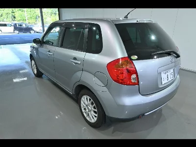 Mazda Verisa