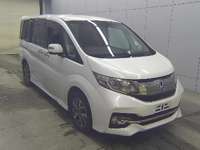 Honda STEPWGN SPADA