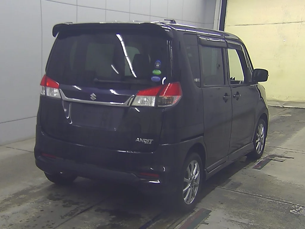 Suzuki Solio Bandit  с аукциона в Японии