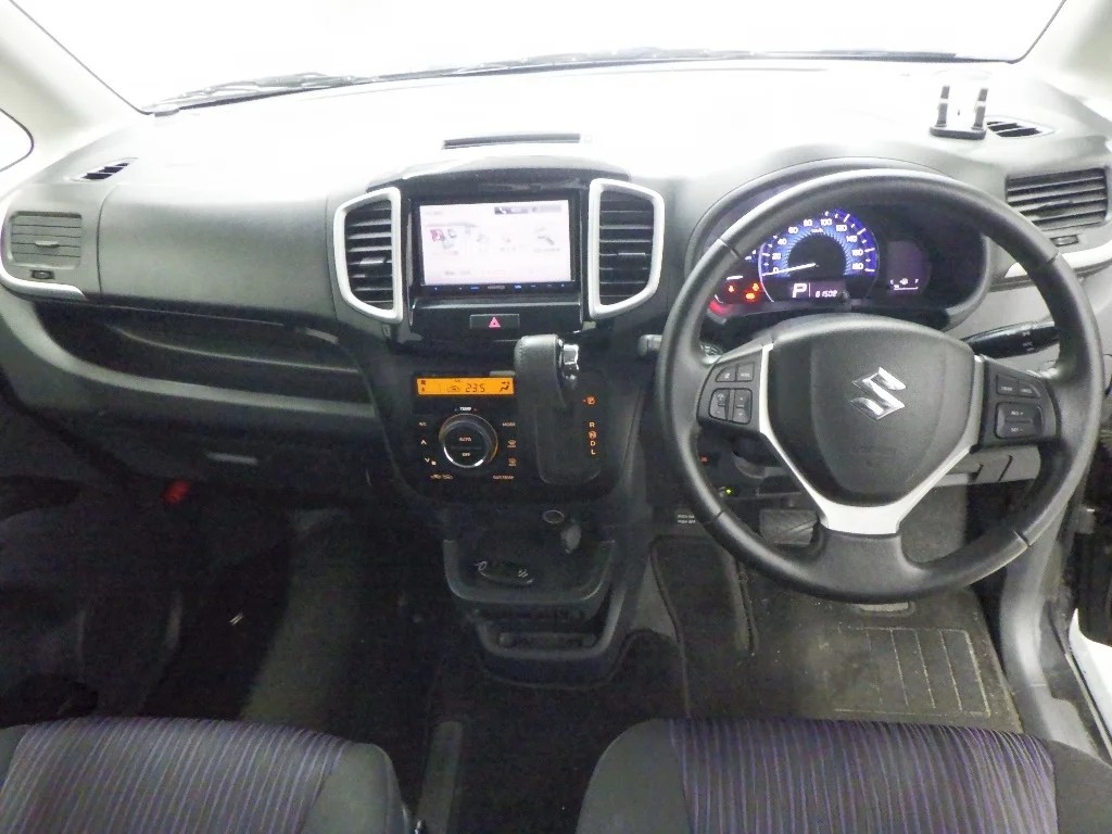 Suzuki Solio Bandit  с аукциона в Японии