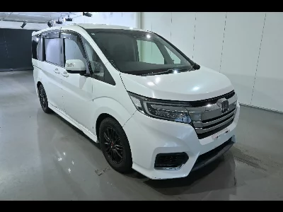 Honda STEPWGN SPADA