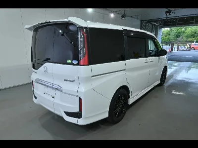 Honda STEPWGN SPADA