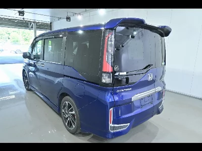 Honda STEPWGN SPADA