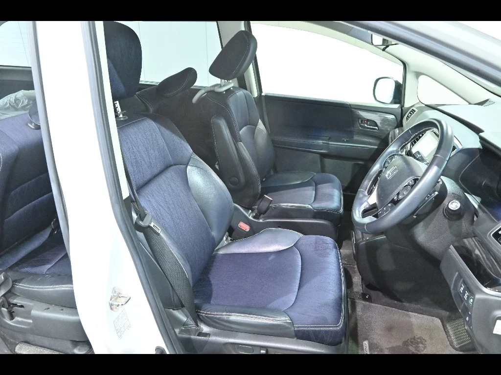 Honda Odyssey  с аукциона в Японии