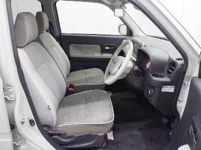 Daihatsu Mira Tocot