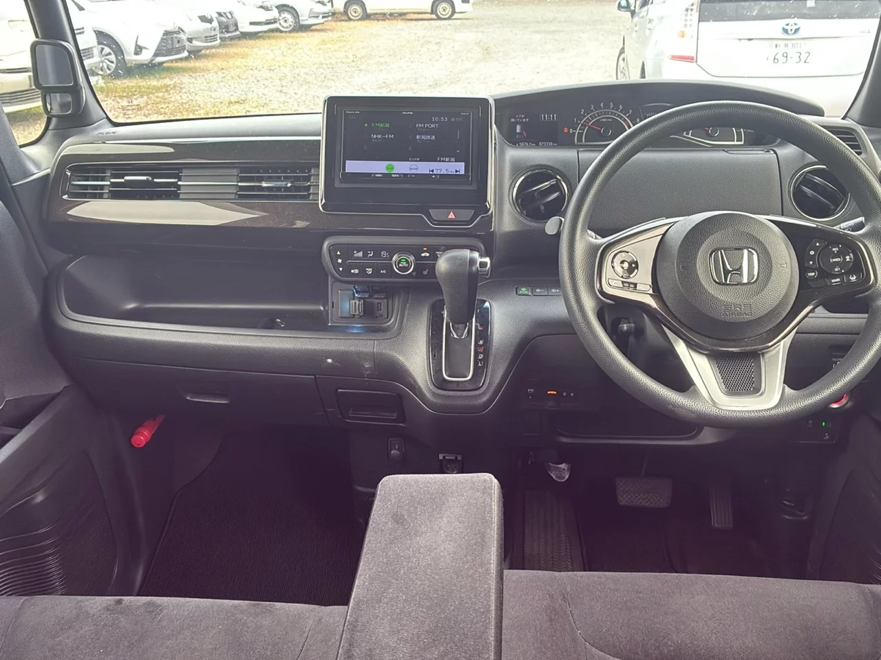 Honda N BOX CUSTOM  с аукциона в Японии