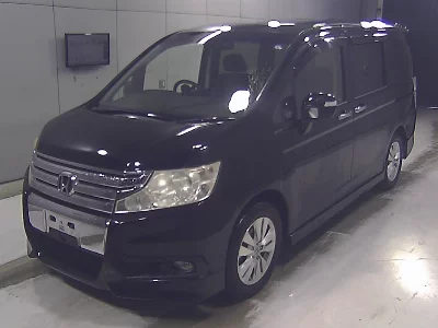 Honda STEPWGN SPADA