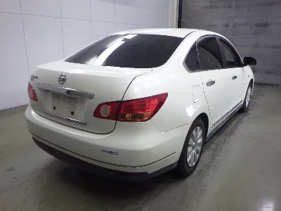 Nissan BLUEBIRD SYLPHY
