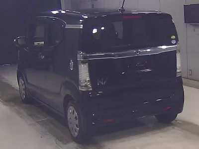 Honda N-Box Slash