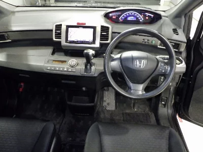 Honda Freed Spike