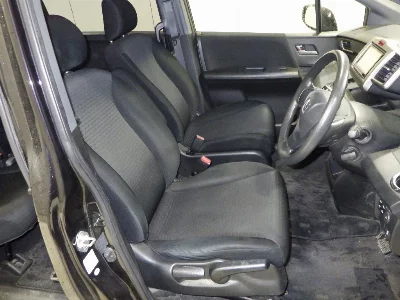 Honda Freed Spike