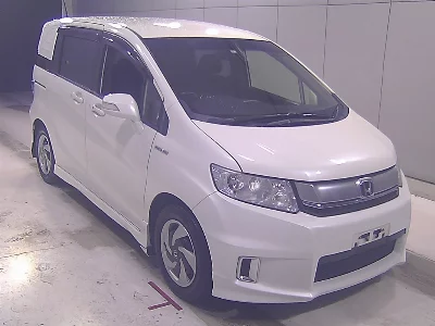 Honda Freed Spike