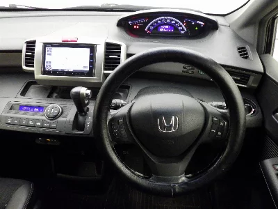 Honda Freed Spike
