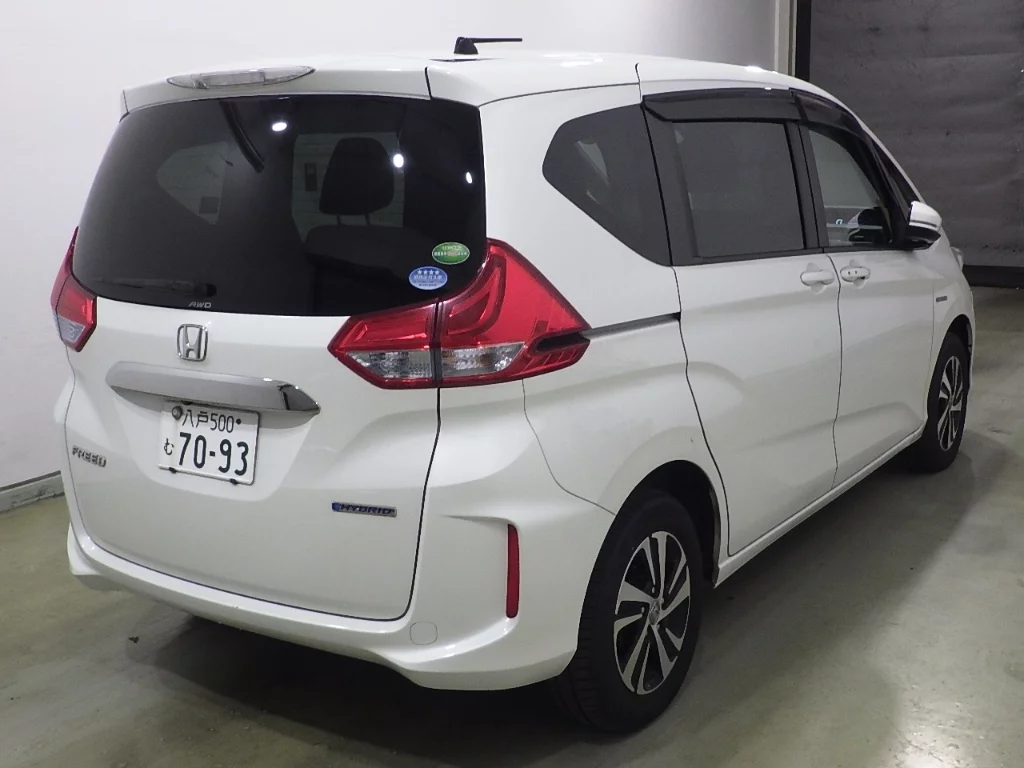 Honda Freed  с аукциона в Японии