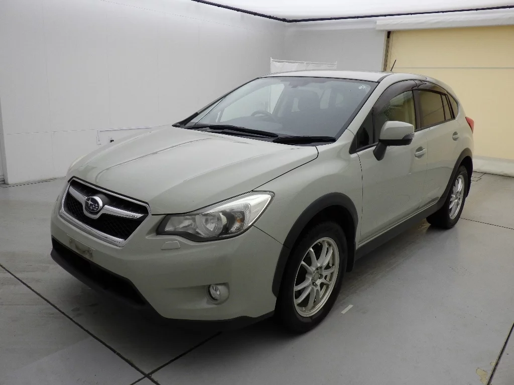 Subaru XV  с аукциона в Японии