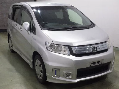 Honda Freed Spike