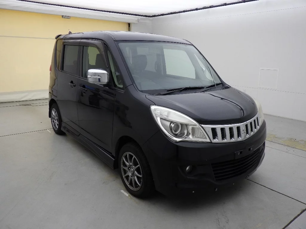 Mitsubishi Delica D:2  с аукциона в Японии