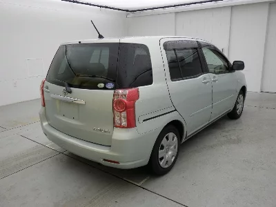 Toyota Raum