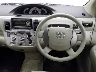 Toyota Raum
