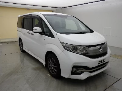 Honda STEPWGN SPADA