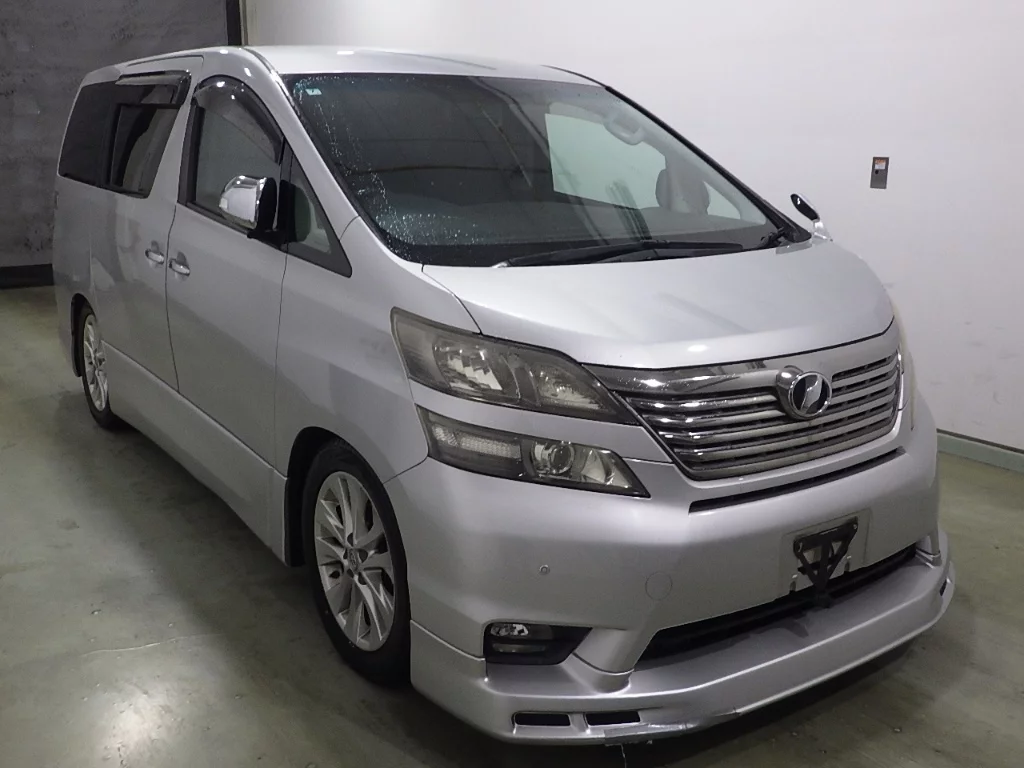 Toyota Vellfire  с аукциона в Японии