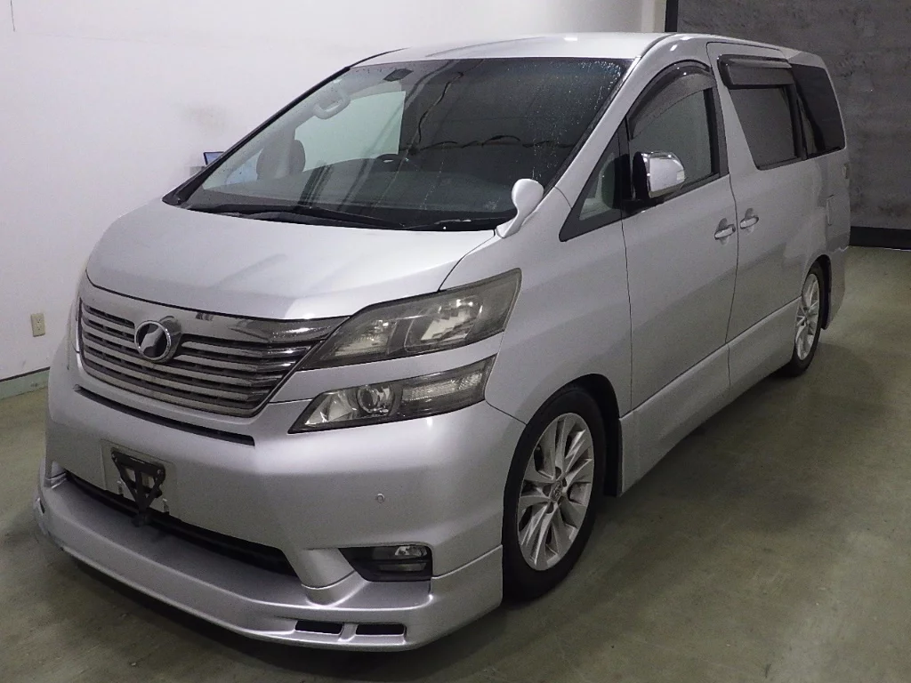 Toyota Vellfire  с аукциона в Японии