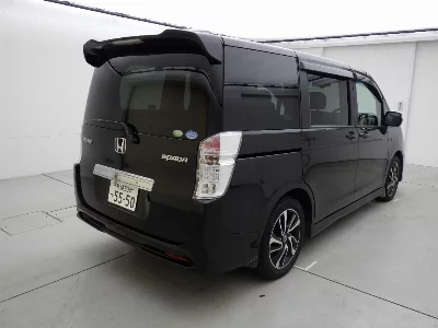 Honda STEPWGN SPADA
