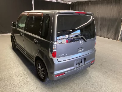 Nissan Otti
