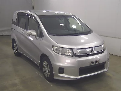 Honda Freed Spike