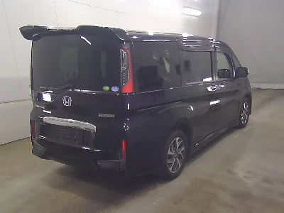 Honda STEPWGN SPADA