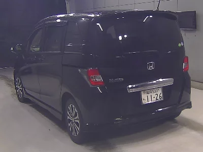 Honda Freed Spike