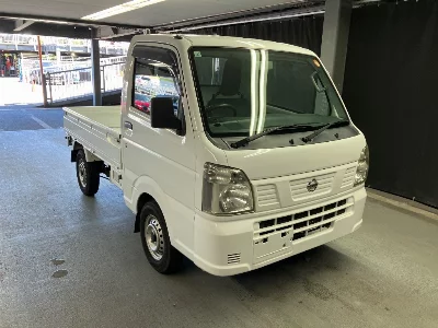 Nissan NT100 Clipper