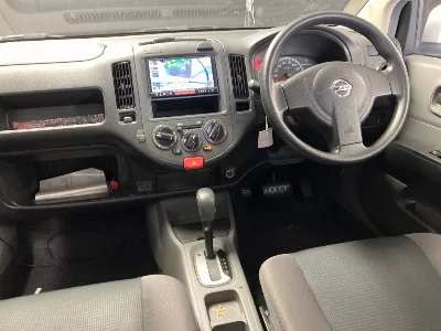Nissan AD
