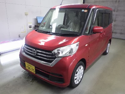 Nissan Dayz Roox